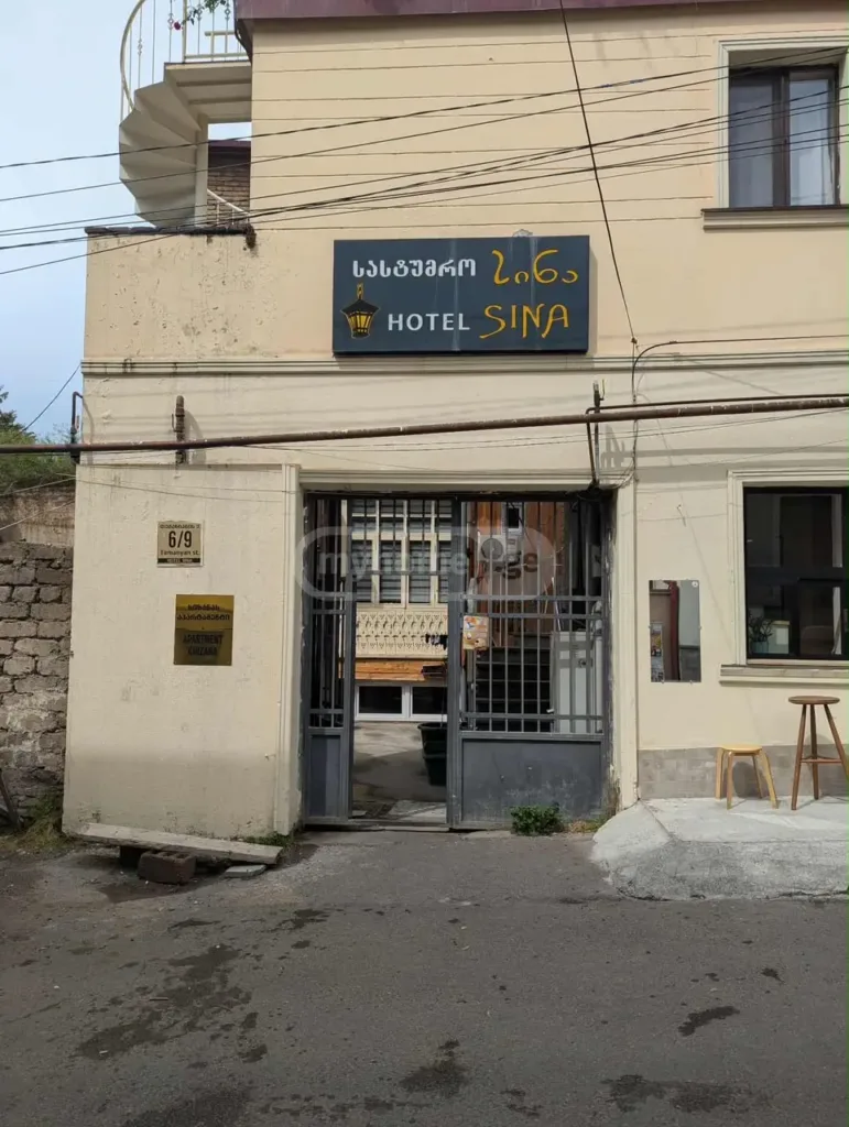 იყიდება კერძო სახლი ძველი თბილისი — ფოტო 13